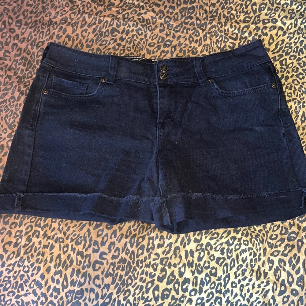 Delia’s Bailey Denim Shorts
